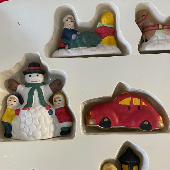 Vtg SNOWFLAKE Village 12 Pc Christmas Accessories Set Egg Nog Cart Trees People - Picture 2 of 7